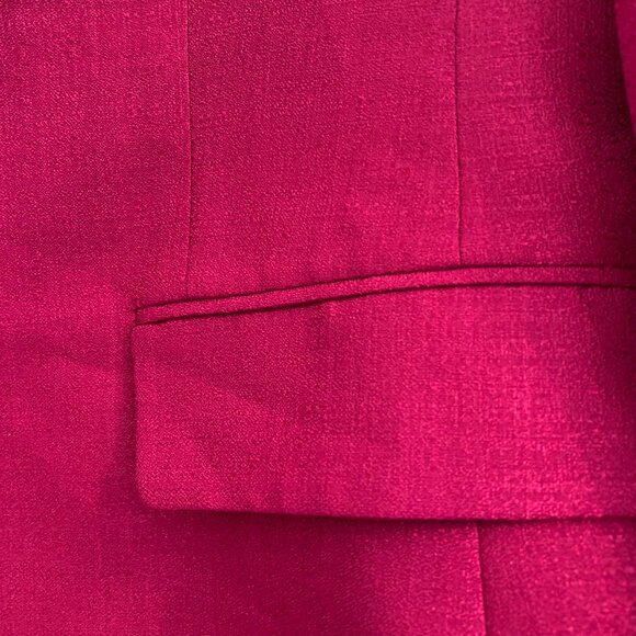 Le Suit Size 16 Magenta Fuschia 2 piece skirt suit set - Picture 7 of 13